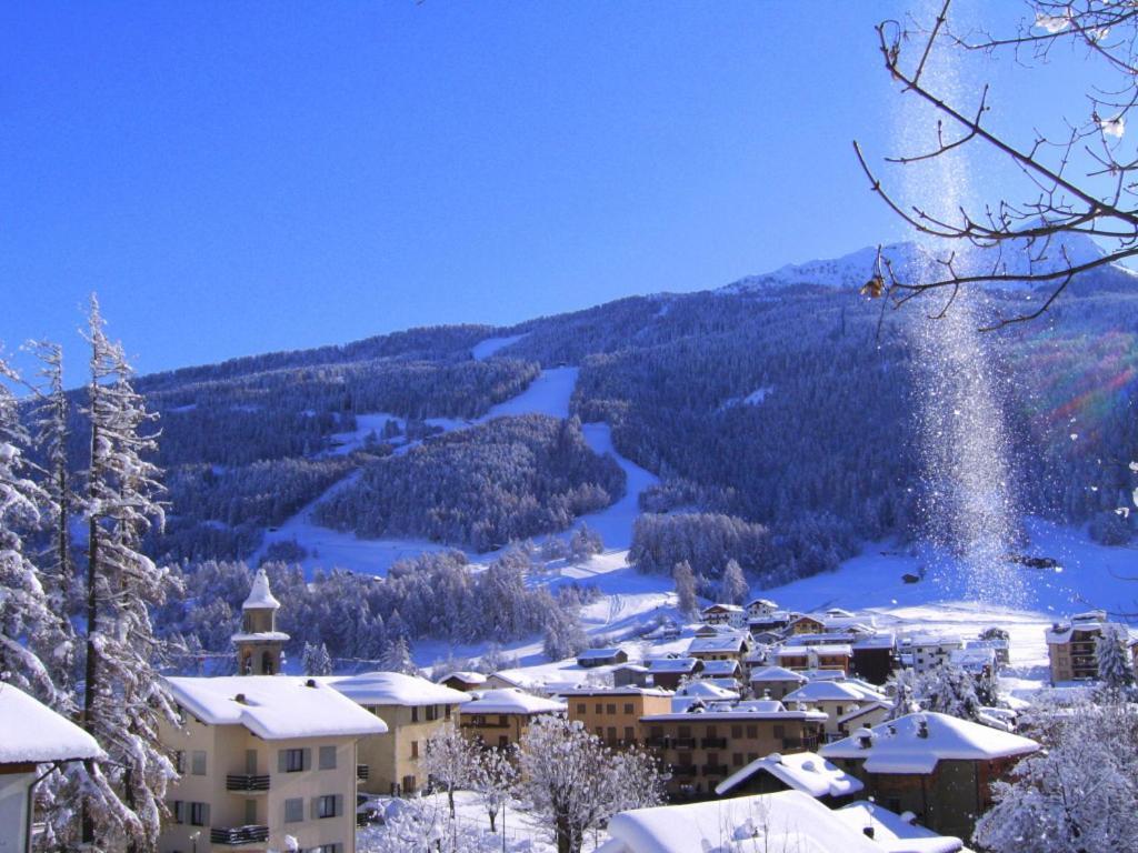 Hotel Torena Aprica Buitenkant foto